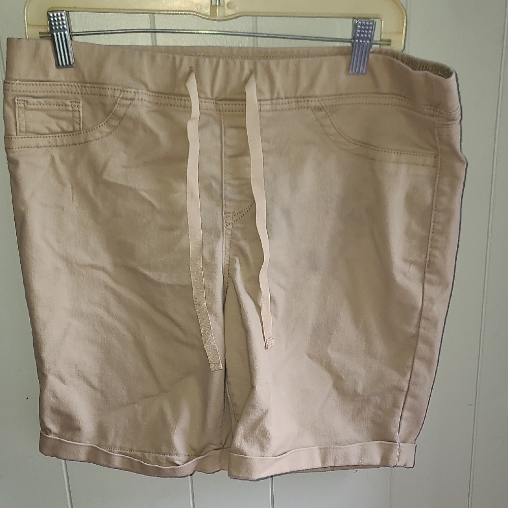 Men's Tan Casual Shorts